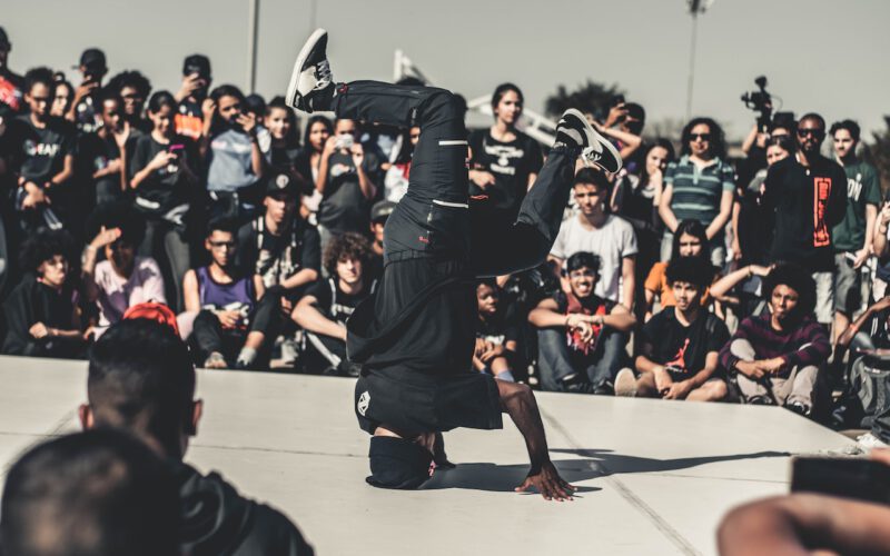Zajęcia z tańca hip hop – dlaczego warto się na nie zapisać?