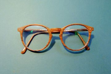 Okulary zerówki damskie – jakie są zalety ich noszenia?