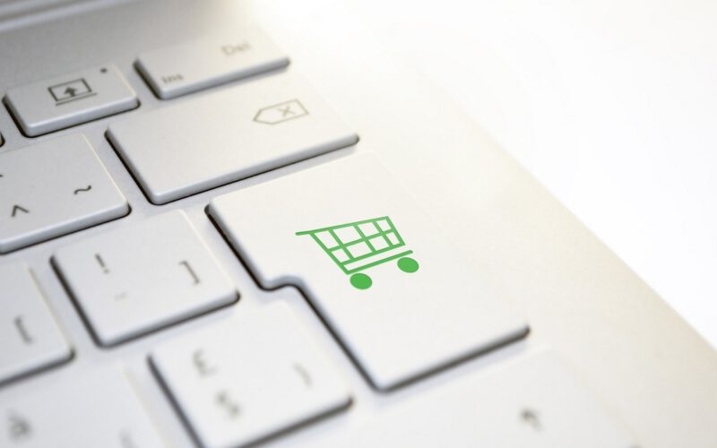 Jak bezpiecznie kupować w sklepie internetowym ze zdrową żywnością?