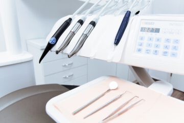 Jak przygotować się do wizyty w gabinecie dentystycznym?