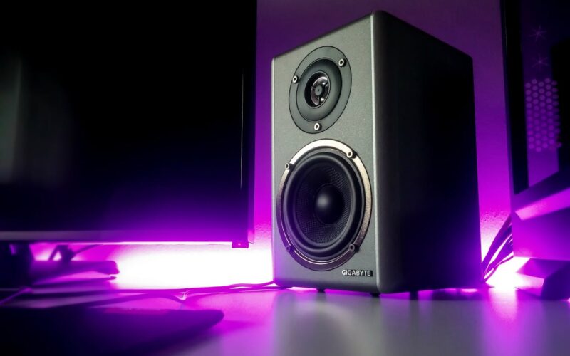 Kable do głośnika i kable do subwoofera – jak wybrać przewody, które wydobędą pełnię możliwości Twojego systemu audio?